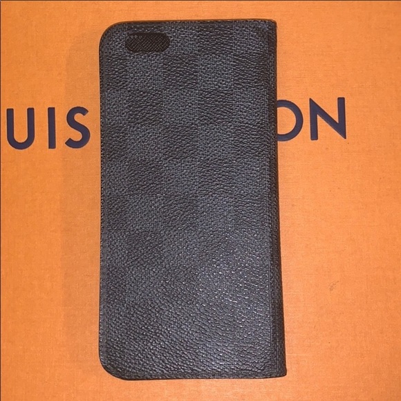 Louis Vuitton Damier Graphite iPhone 8 Plu… - Picture 5 of 12